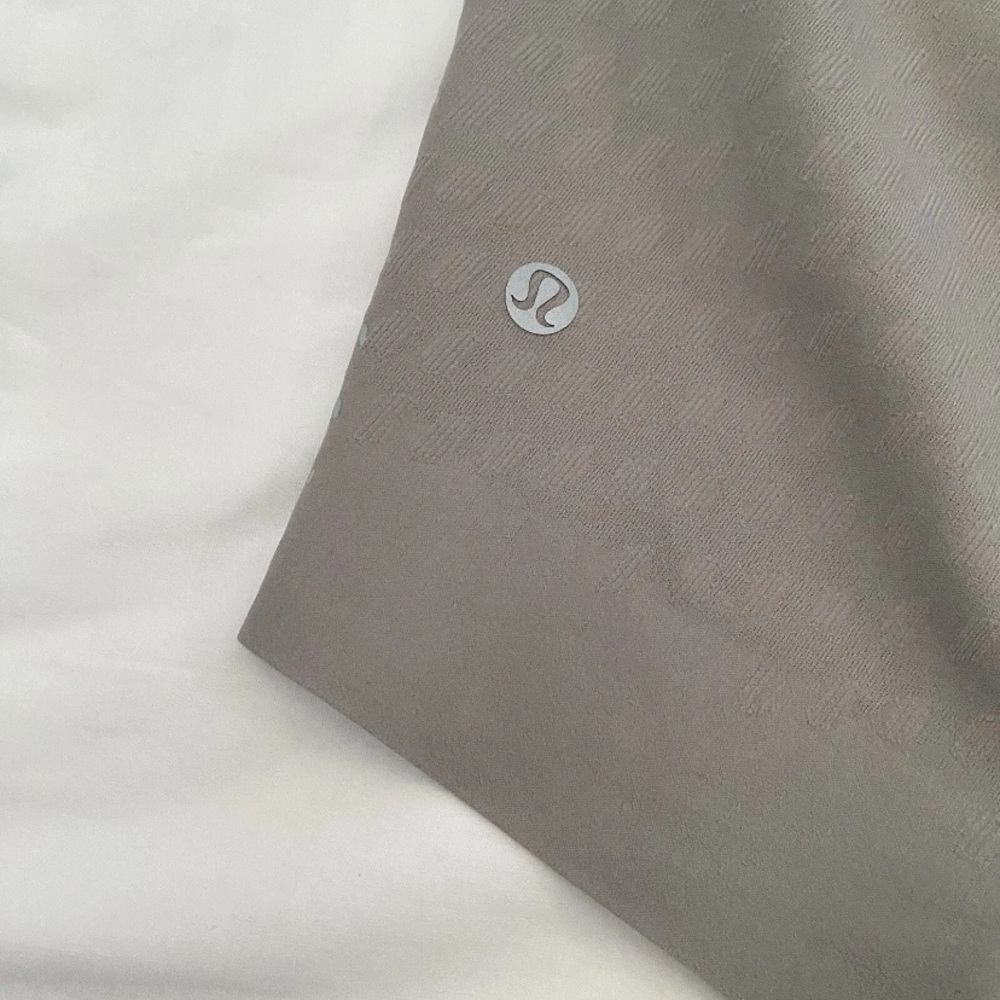Lululemon Men’s Senseknit Running Short 10" GULG Gulf Gray Men’s Size L - Picture 4 of 6